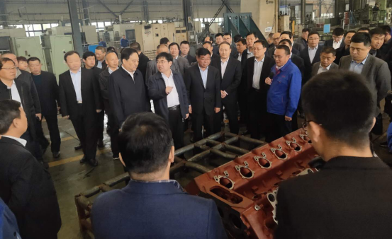 开发区领导及主要企业负责人来我公司 观摩指导